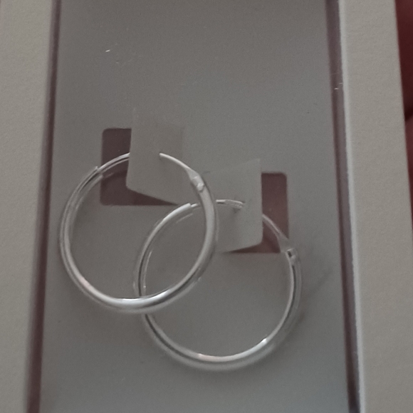 I AM STERLING SILVER BOHEMIAN 3/4 INCH ETCHED HOOP HOOPS EARRINGS NEW IN BOX - Picture 6 of 8